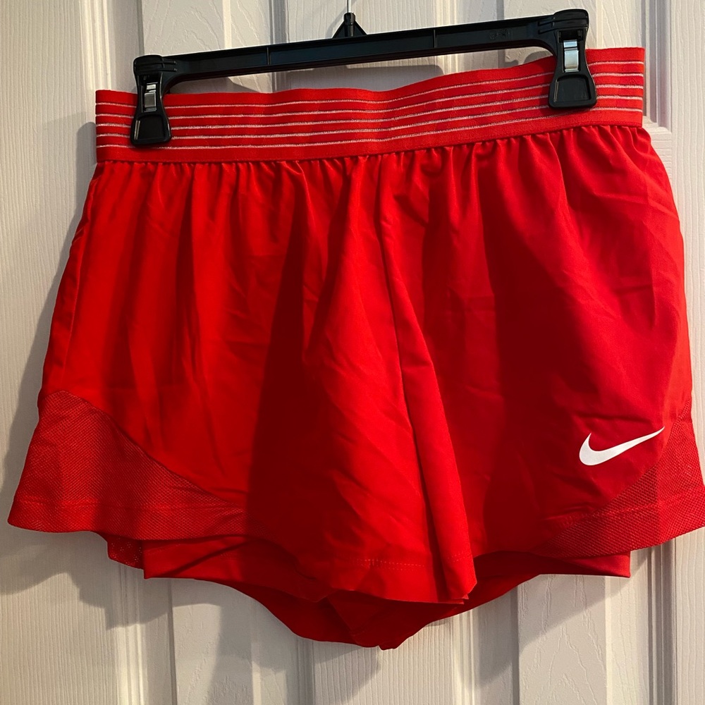 Nike shorts Medium